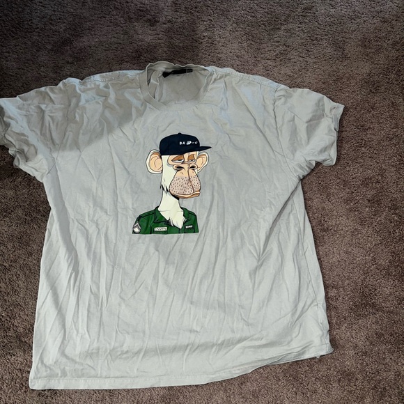 Other - Graphic Ape Print Crewneck T-Shirt